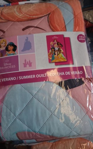 2 Colchas Verano Disney, no negociable el precio