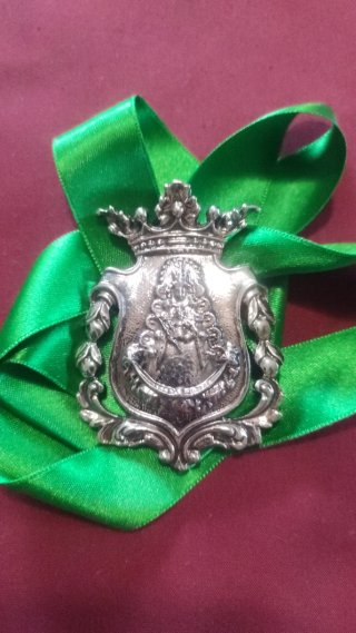 MEDALLA ROCÍO DE TRIANA (MUJER)