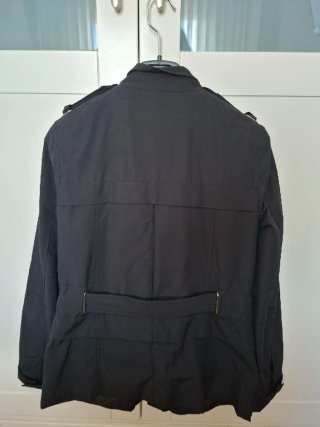 Parka ligera negra Zara Talla S