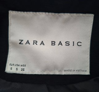 Parka ligera negra Zara Talla S