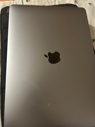MacBook Air 2018 Prata