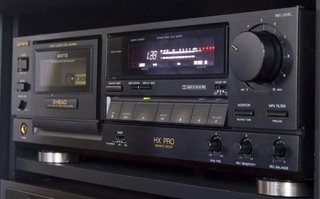 Pletina AIWA AD-F810: Excelencia en 3 Cabezales