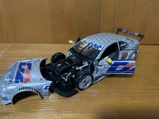 Mercedes CLK DTM 2000 1/18 maisto