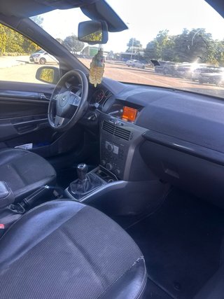 Opel Astra 2004