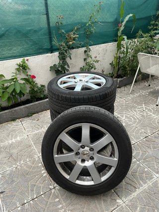 Neumático 225/55 R17 97H M+S Marca: pirelli
