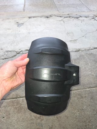 Guardabarros Monobrazo BMW