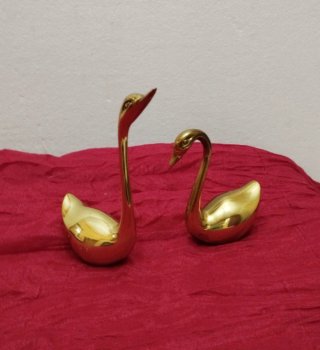 Figuras Pareja de Cisnes Latón Dorado
