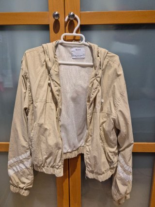 Chaqueta Bershka Beige Talla L