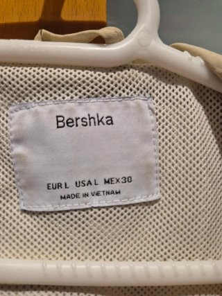 Chaqueta Bershka Beige Talla L