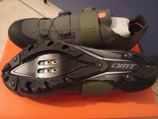 Scarpe DMT 44