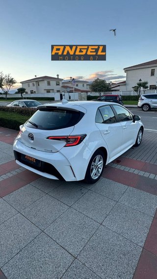 Toyota COROLLA 1.8 125H Active