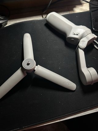DJI OM4 Osmo Mobile 4 Gimbal