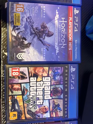 PS4 (PlayStation 4) con 2 mandos,volante