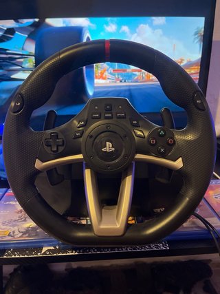 PS4 (PlayStation 4) con 2 mandos,volante