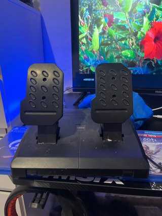 PS4 (PlayStation 4) con 2 mandos,volante