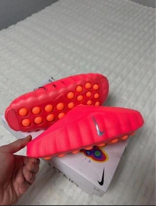 Nike Mind 001 Slide Solar Red