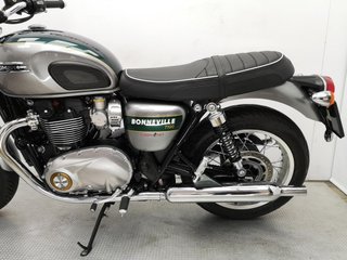 TRIUMPH BONNEVILLE T120 2023 710 kms.
