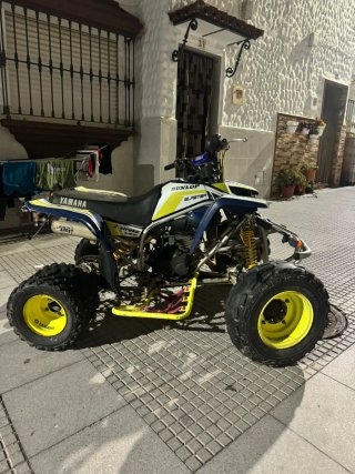 Quad Yamaha Blaster Azul y Amarillo