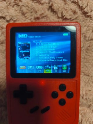 Consola de juegos portátil roja