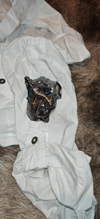 Camisa blanca con bolsillos talla 42
