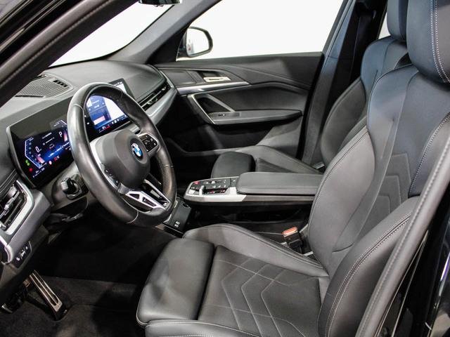 BMW X1 2024, foto 11
