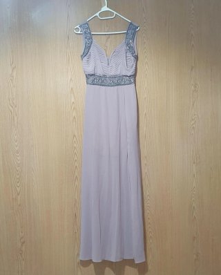 Vestido largo con pedrería