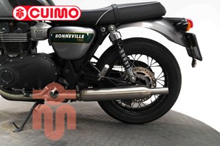 TRIUMPH BONNEVILLE T100