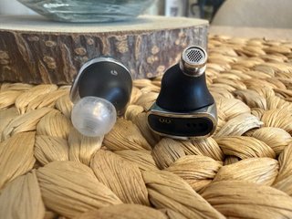 Auriculares Twistura D-Major IEM