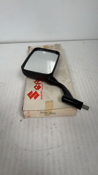 Espejo retrovisor derecho para Suzuki, XN85. Ref. 56500-49331