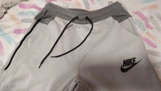 Pantalón Nike Tech Fleece Jogger Gris Talla XS