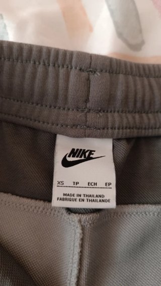 Pantalón Nike Tech Fleece Jogger Gris Talla XS