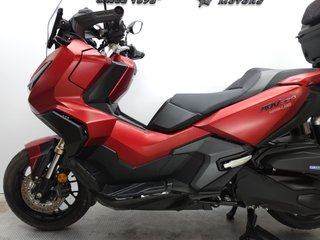 HONDA ADV 350 2023 6827 kms.