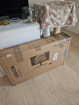Monitor Gaming Lenovo Legion R27q-30 165Hz QHD