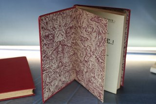 Libros antiguos, escritoras: Eugenia Marlit + Concha Linares Becerra. Años 20.