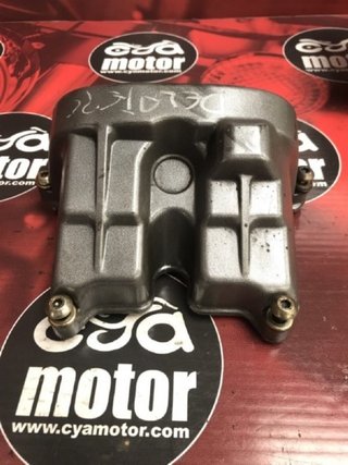 Tapa de balancines delantera para Aprilia SL-Falco 1000 2002