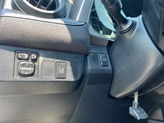 TOYOTA RAV4 2.5 VVT-I 145KW HYBRID FEEL AUTO 197 5P