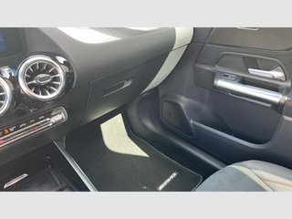 Mercedes Benz GLA GLA 200