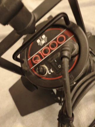 Lote 3 focos prof. + soportes Manfrotto