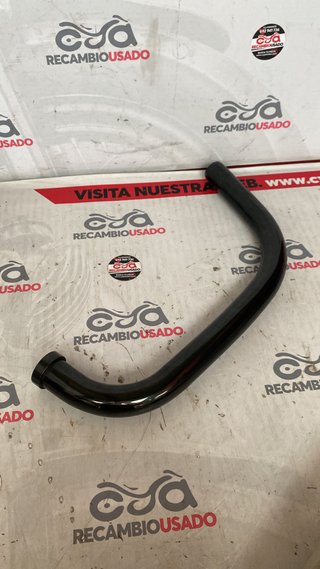 Tubo de escape central derecho para Suzuki, GSX 550 E. Ref 14170-43401