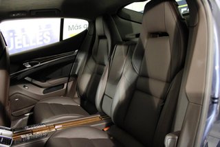 Porsche Panamera Turbo 520cv