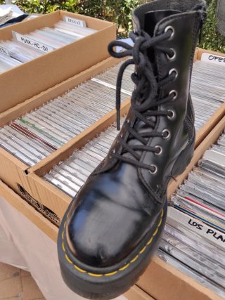 Botas Dr. Martens Negras Plataforma