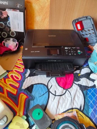 Impresora Brother DCP-J315W WiFi Escáner