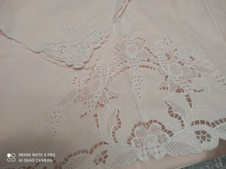 Coppia Lenzuola Matrimoniale Rosa pesca Ricamate