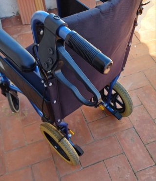 Silla plegable de ruedas / foldable wheelchair