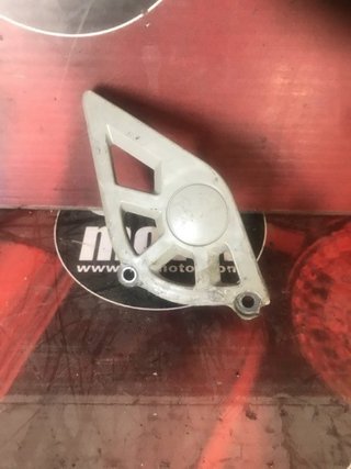 Tapa piñon para Honda CRF 450 R 2005  23810-MEN-730