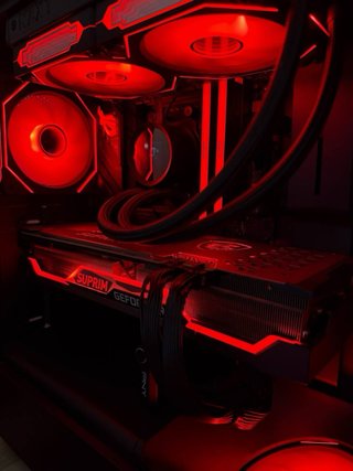 MSI GeForce RTX 3070 Ti SUPRIM X 8G - Impecable