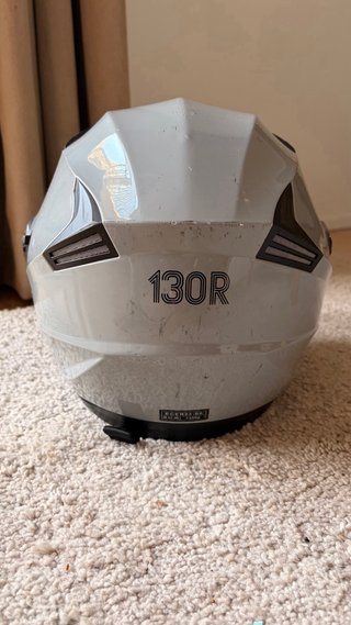 Pareja casco  130R Gris y casco jet