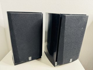 Yamaha NS-333 Altavoces Estantería