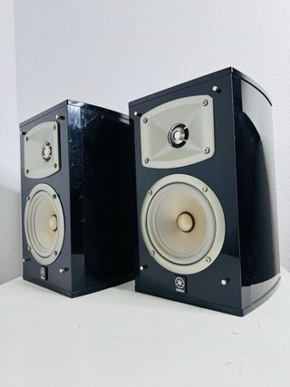 Yamaha NS-333 Altavoces Estantería
