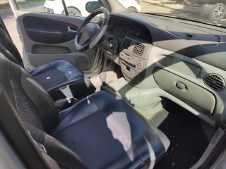 Renault Scenic 2003